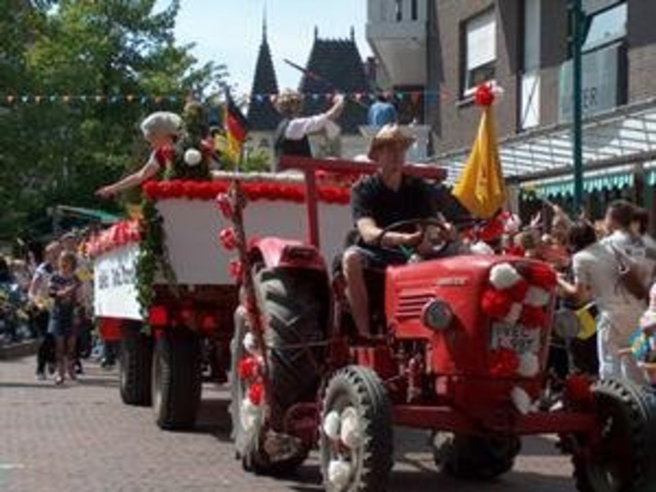 Bilder vom Umzug "100 Jahre Stadtrechte Lohne" Image 21