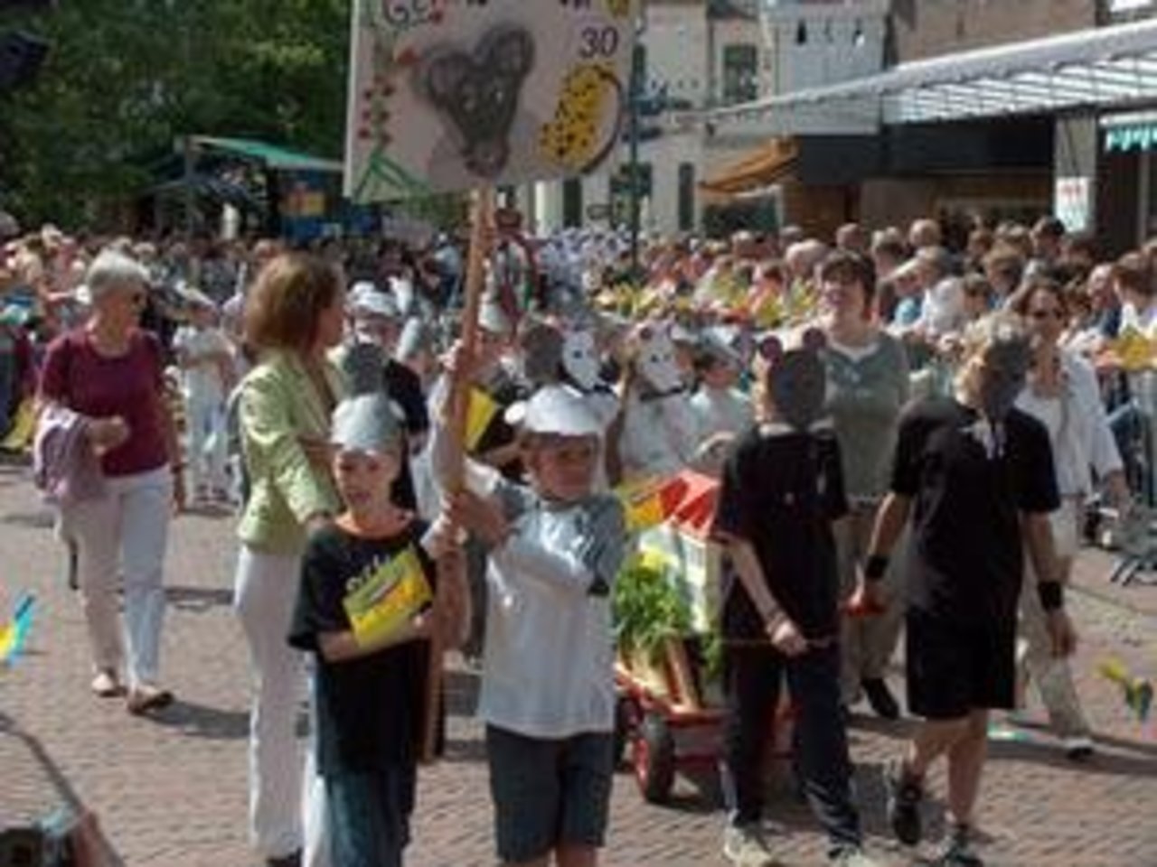 Bilder vom Umzug "100 Jahre Stadtrechte Lohne" Image 22