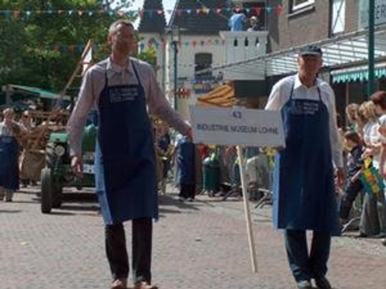 Bilder vom Umzug "100 Jahre Stadtrechte Lohne" Image 35