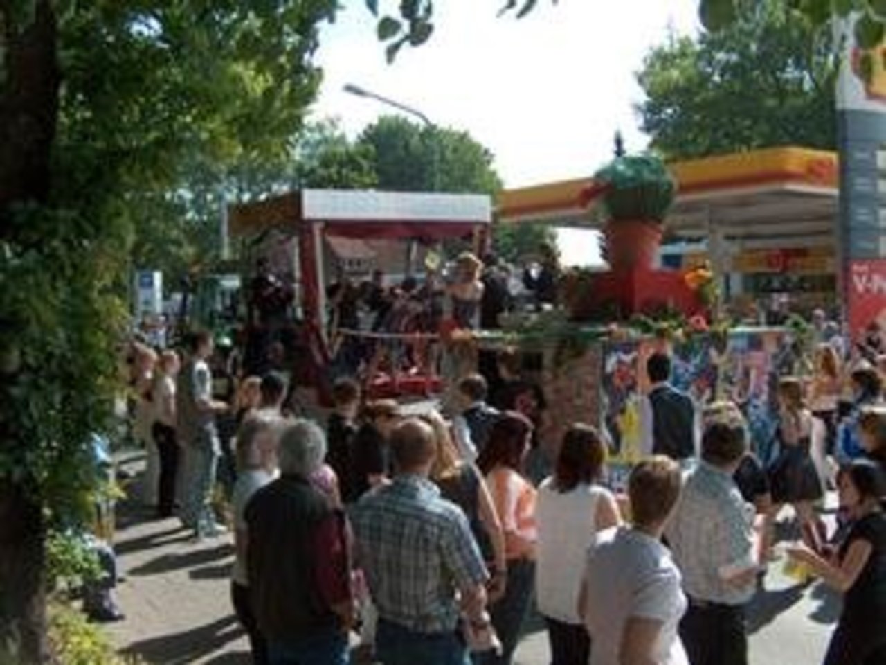 Bilder vom Umzug "100 Jahre Stadtrechte Lohne" Image 53