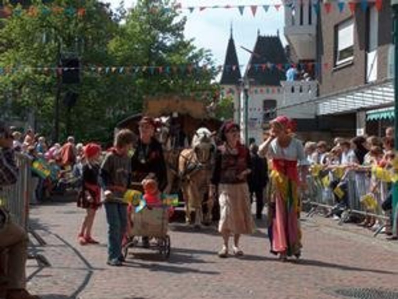 Bilder vom Umzug "100 Jahre Stadtrechte Lohne" Image 7