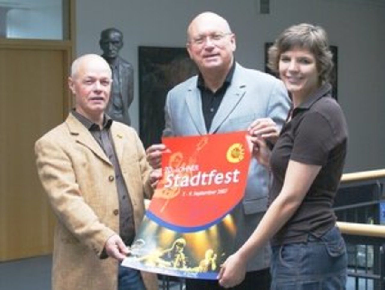 Kartenvorverkauf für Jubiläumsball und Stadtfest-Party