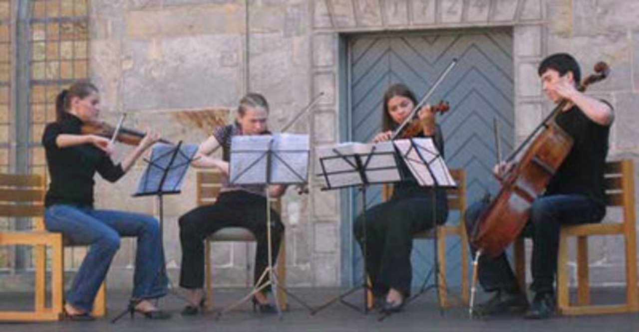 Meisterschüler im Lohner Bahnhof am 05.09.2010 Image 2