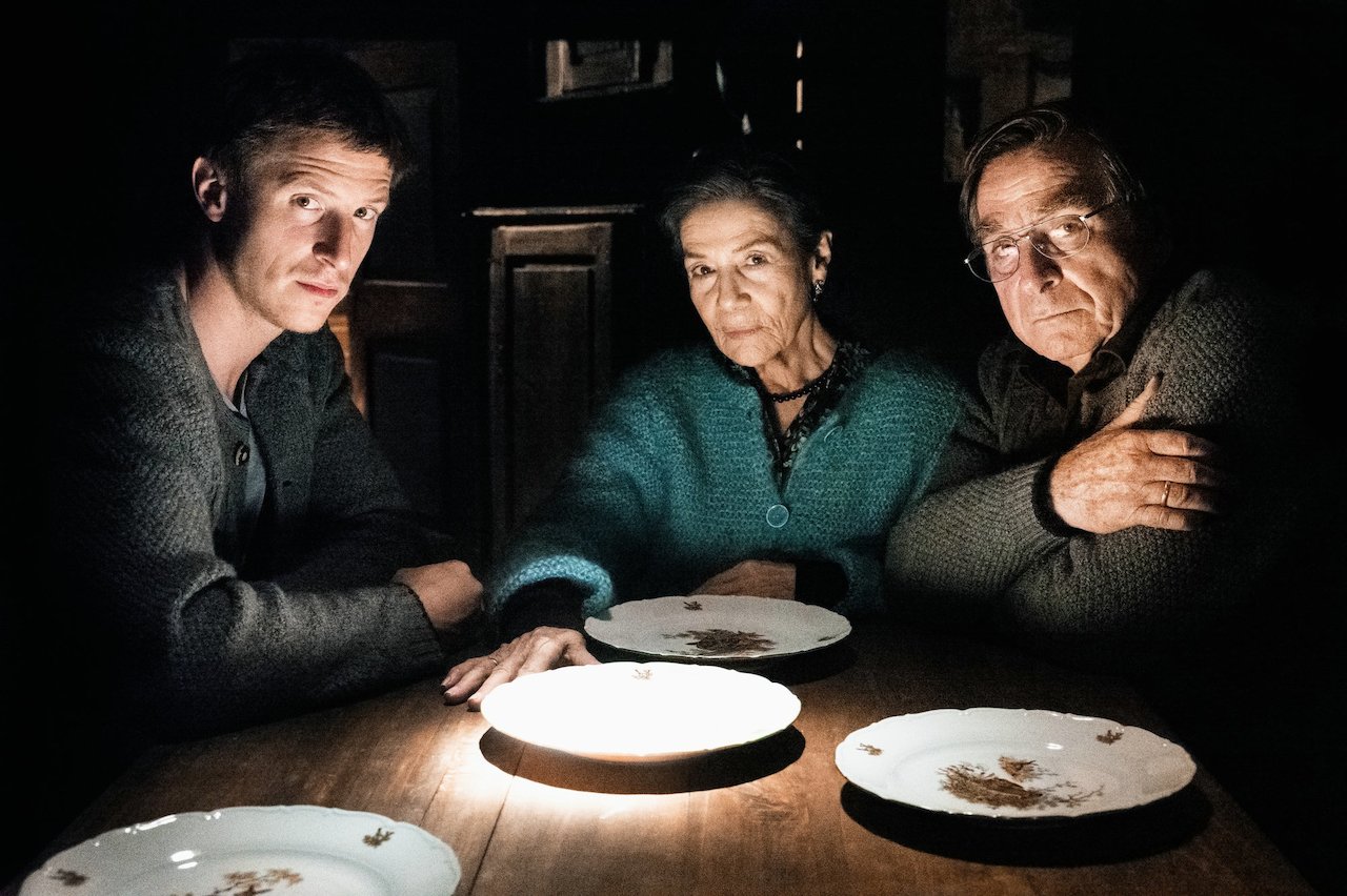 Capitol Kino Lohne zeigt „Kirschblüten und Dämonen“ am Montag, 13.5.2019