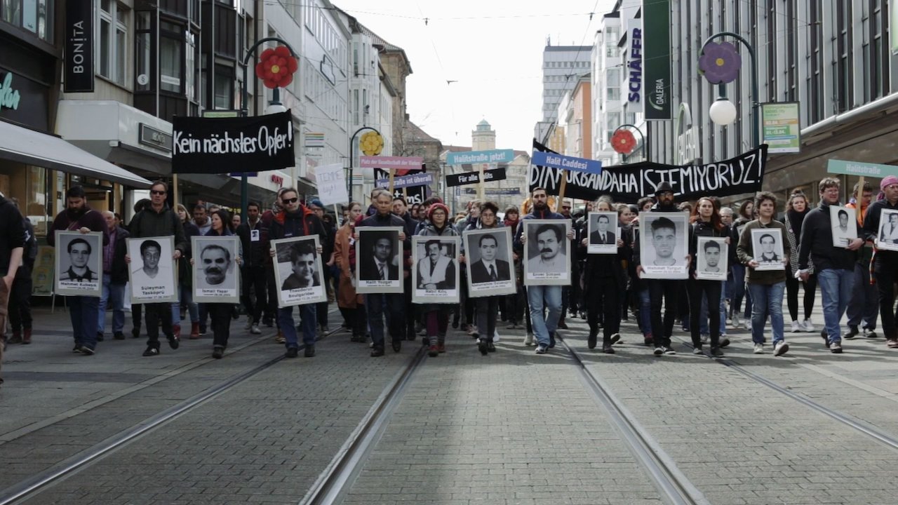 Präventionsrat widmet sich in Schulkinowochen dem Rechtsextremismus