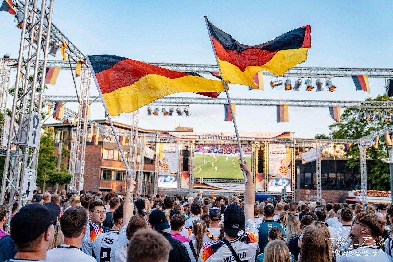 Lohner Fanmeile am 05.07.2024: Deutschland im Viertelfinale gegen Spanien