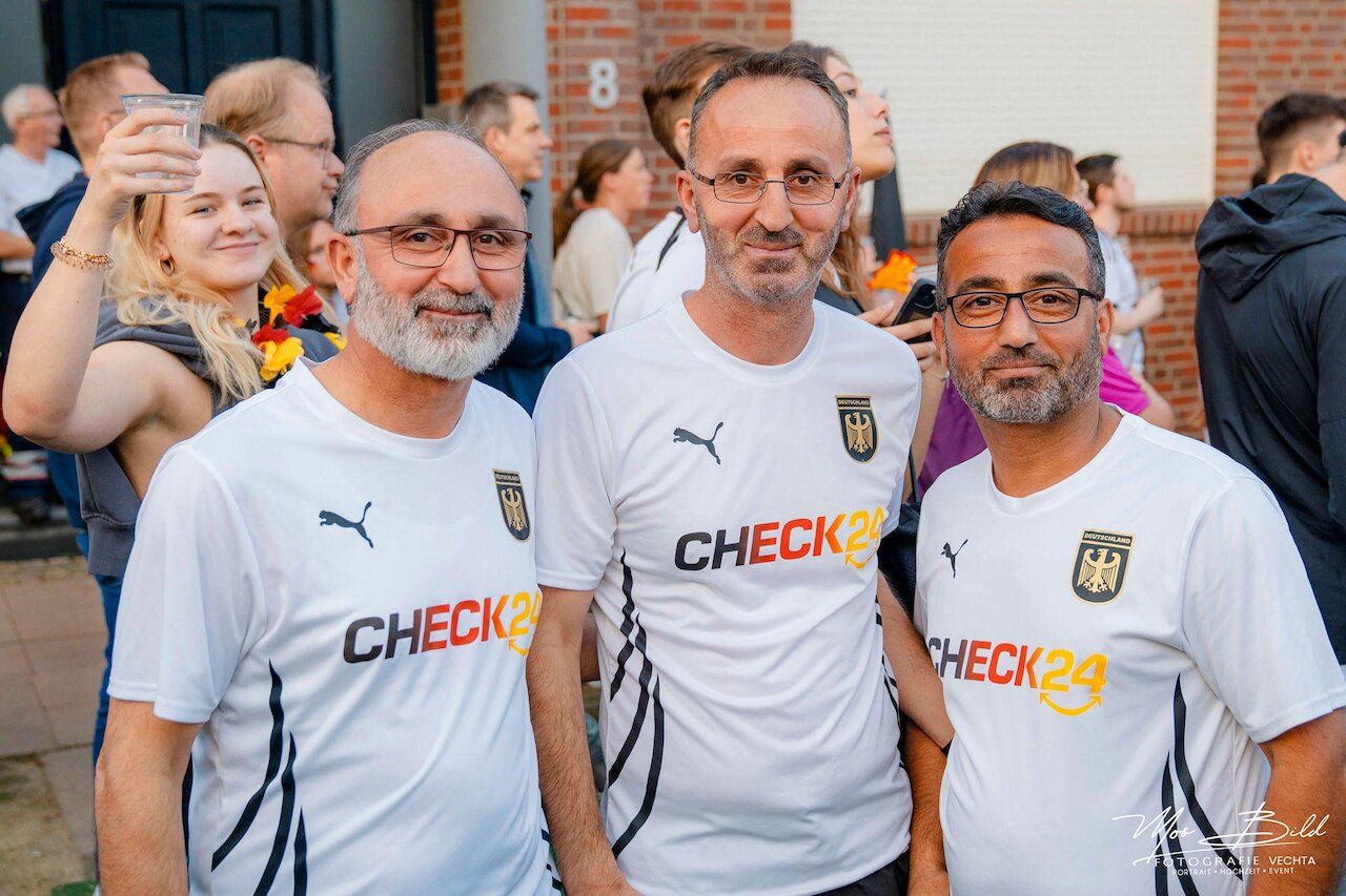 Lohner Fanmeile am 05.07.2024: Deutschland im Viertelfinale gegen Spanien Image 4