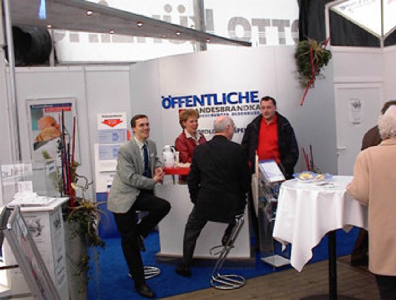 Die Stände der 2. Lohner Gewerbeschau im Bild Image 66