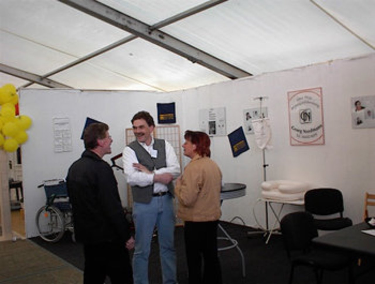 Die Stände der 2. Lohner Gewerbeschau im Bild Image 8
