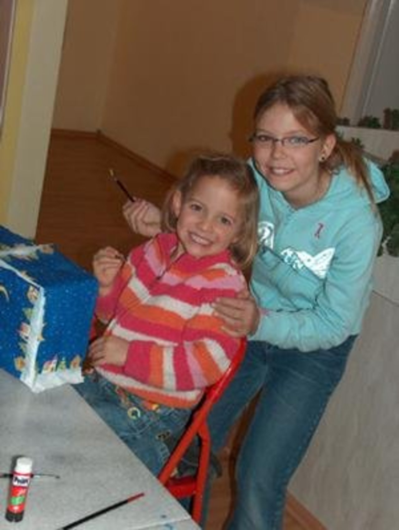 Märchenhafte Weihnacht 30.11.05: "Basteln & Spielen mit Zakk und Bob" Image 11