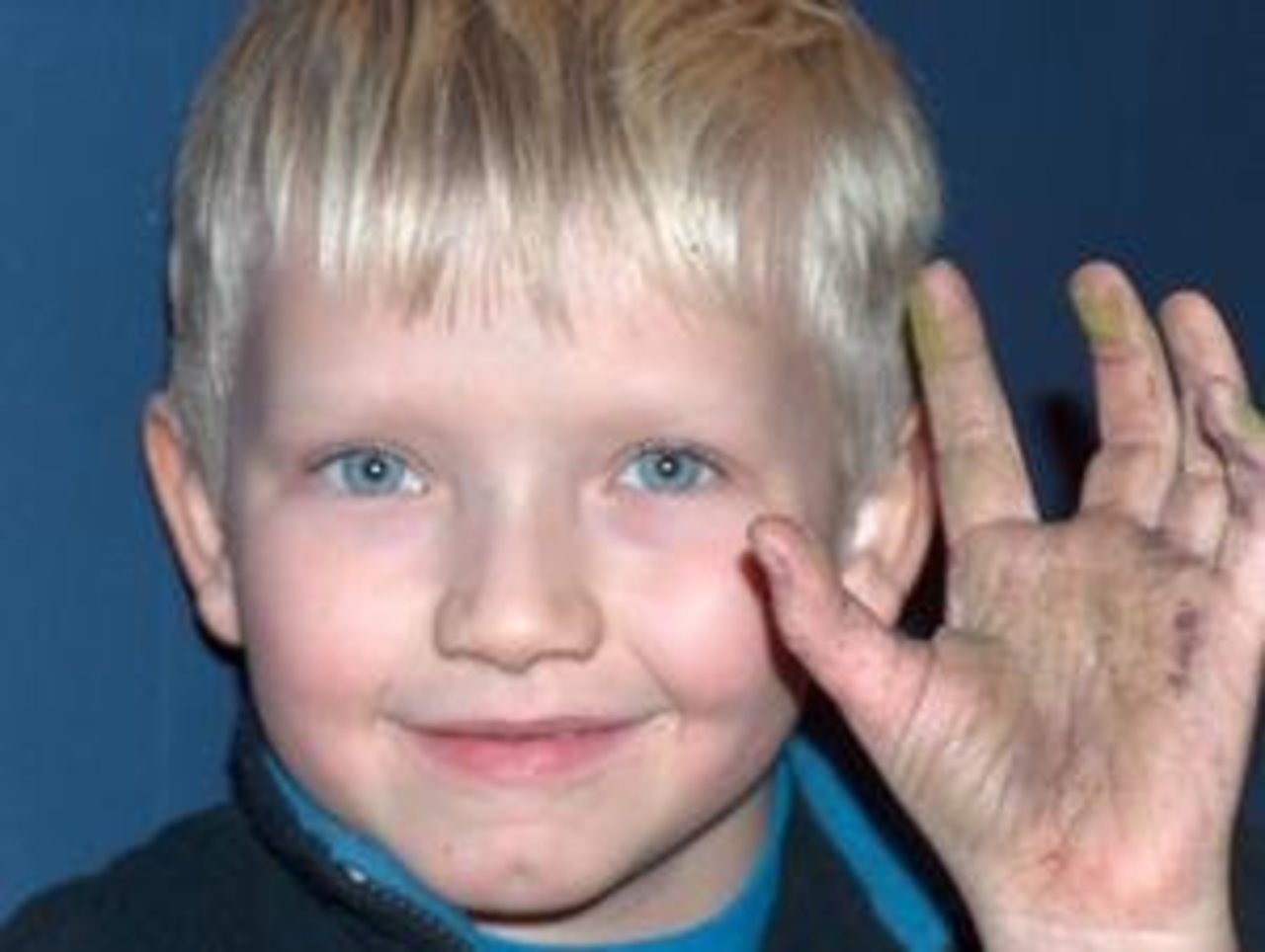 Märchenhafte Weihnacht 30.11.05: "Basteln & Spielen mit Zakk und Bob" Image 18