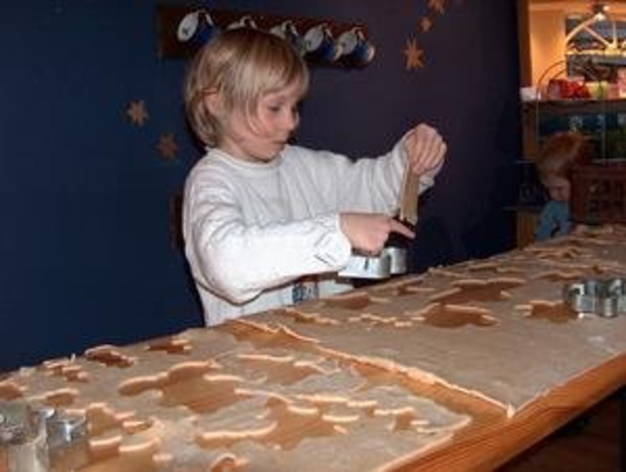 Märchenhafte Weihnacht 3.12.05: "Weihnachtsbäckerei" Image 23