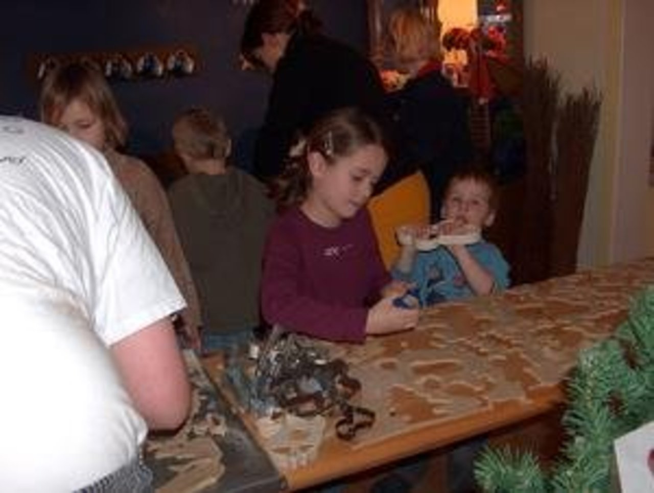 Märchenhafte Weihnacht 3.12.05: "Weihnachtsbäckerei" Image 26