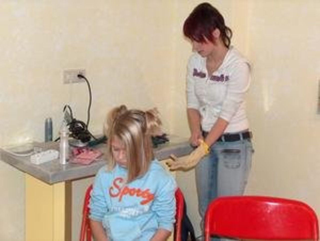 Märchenhafte Weihnacht 5.12.05: "Stylingtipps für Kids" Image 12