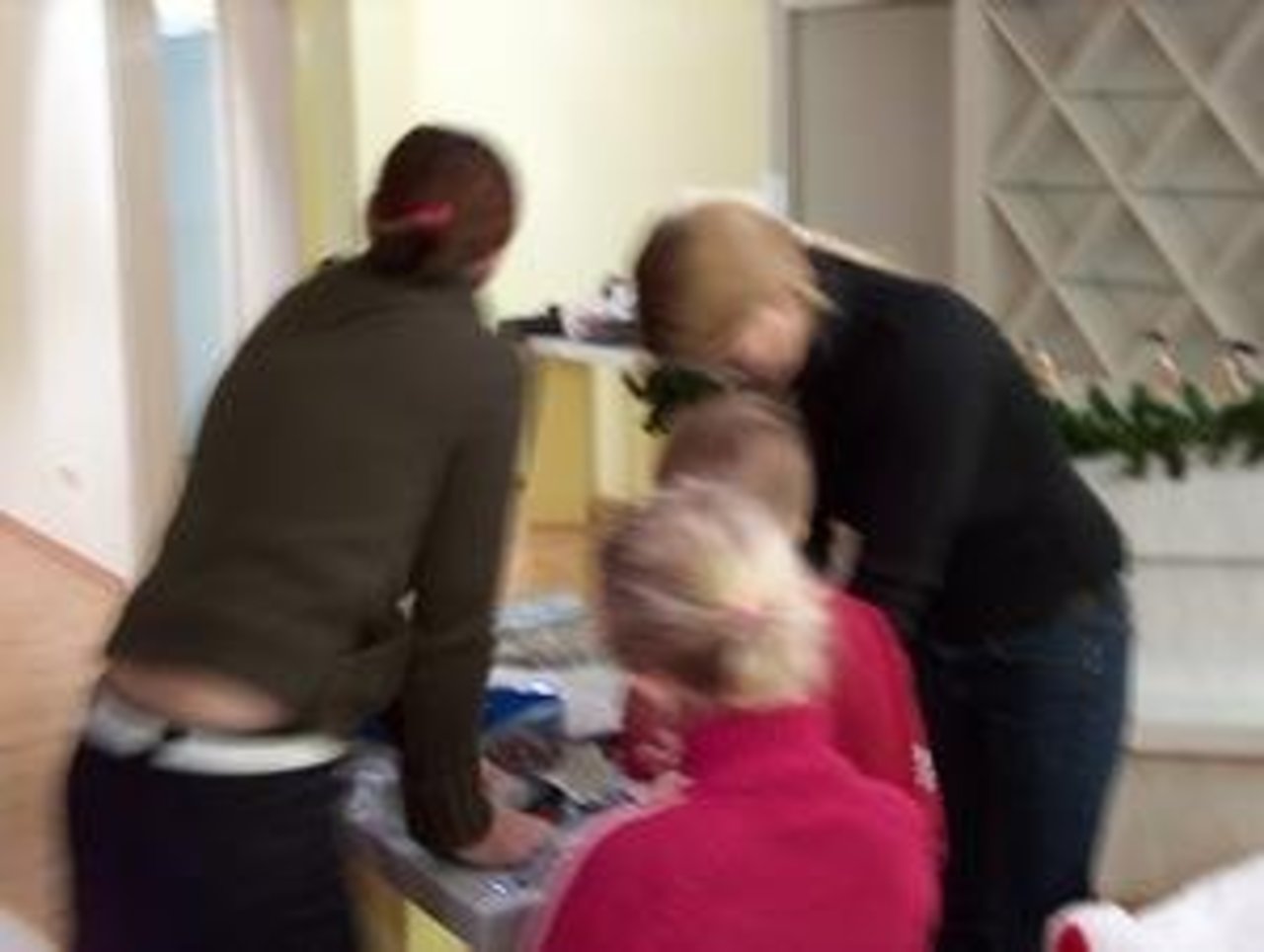 Märchenhafte Weihnacht8.12.05: "Ein Geschenk für Mama" Image 14