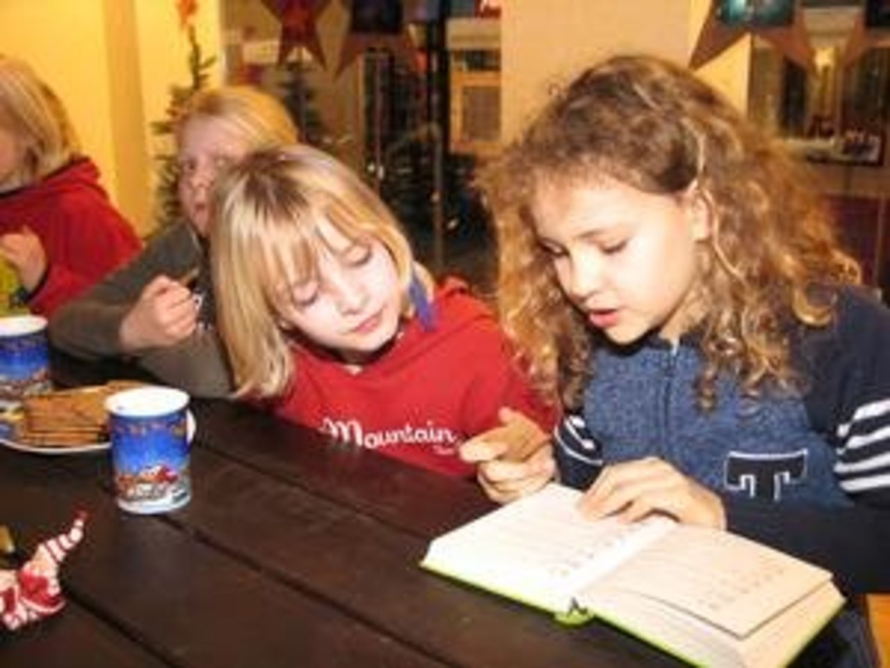 Märchenhafte Weihnacht7.12.05: "Gestaltung OVinchen-Seite" Image 10