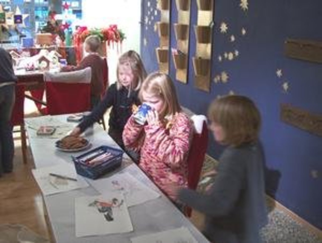 Märchenhafte Weihnacht9.12.05: "Die Vögel feiern Weihnachten!" Image 17