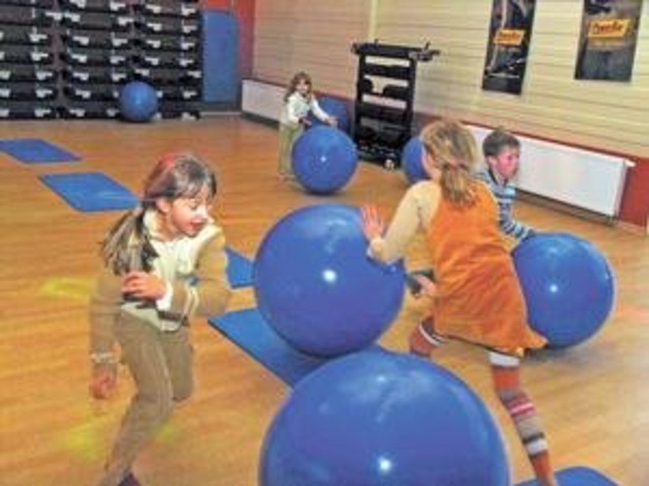 Märchenhafte Weihnacht13.12.05: "INJOY X-Mas" Image 4