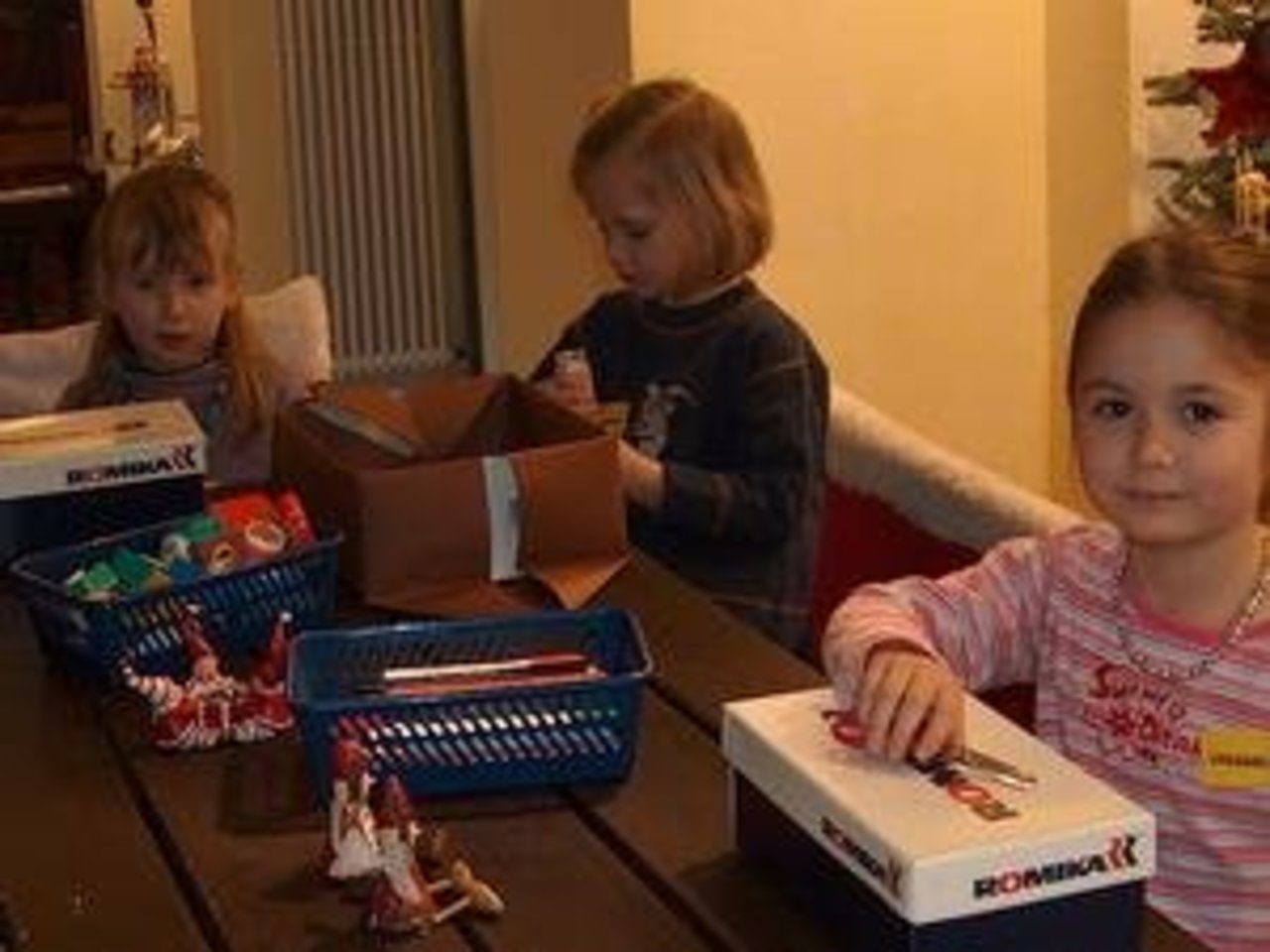 Märchenhafte Weihnacht14.12.05: "Eine wunderbare Aufbewahrungsmöglichkeit" Image 5